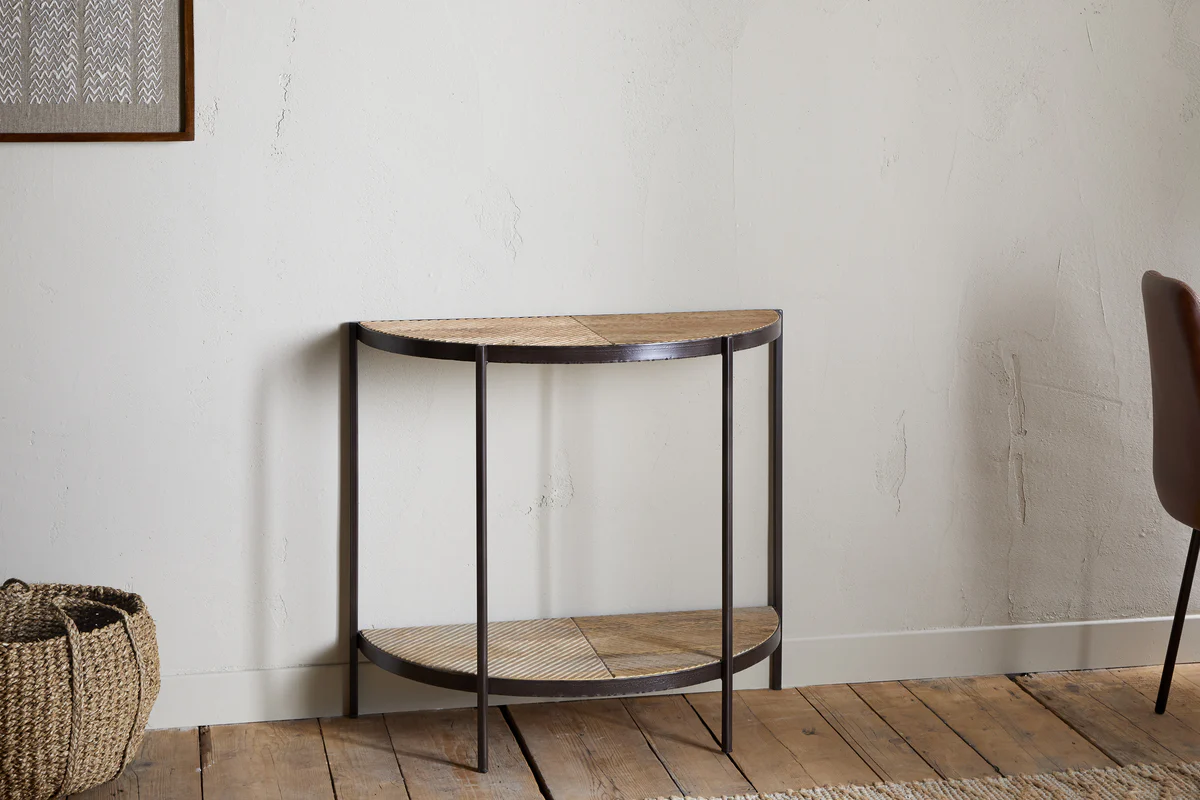 Aasha Mango Wood Half Moon Console Table - Natural - Image 3