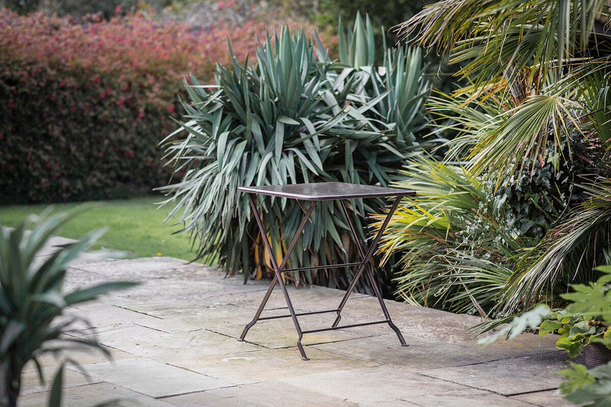 Ekete Iron Bistro Table - Small - Image 4