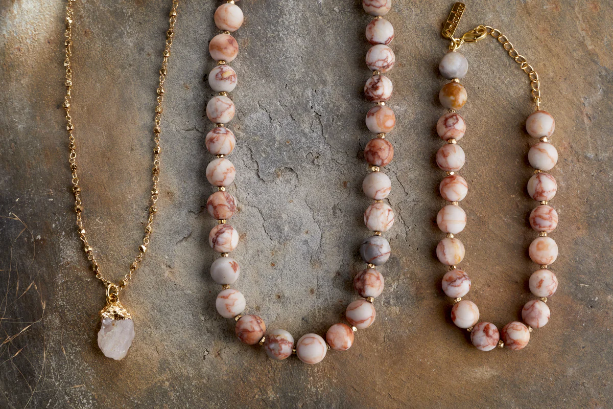 Hadari Rose Quartz Necklace - Gold - Image 3