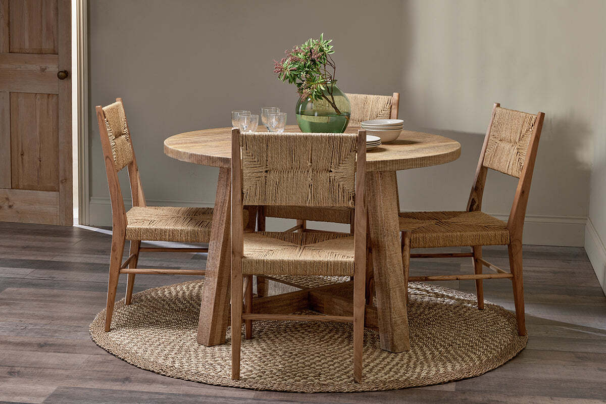 Indali Mango Wood Round Dining Table - Natural - Image 5