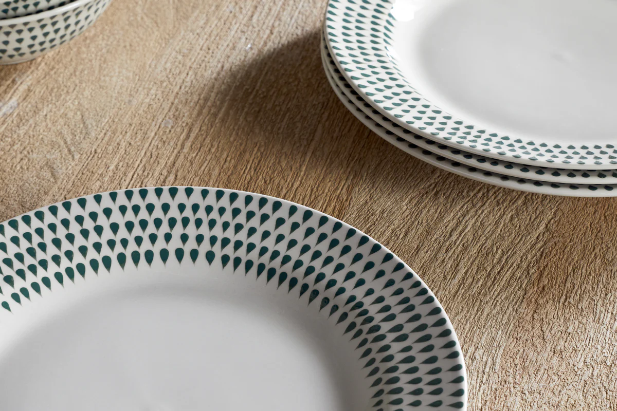 Juniper Drop Dinnerware Set - Cream & Juniper (Set of 12) - Image 4