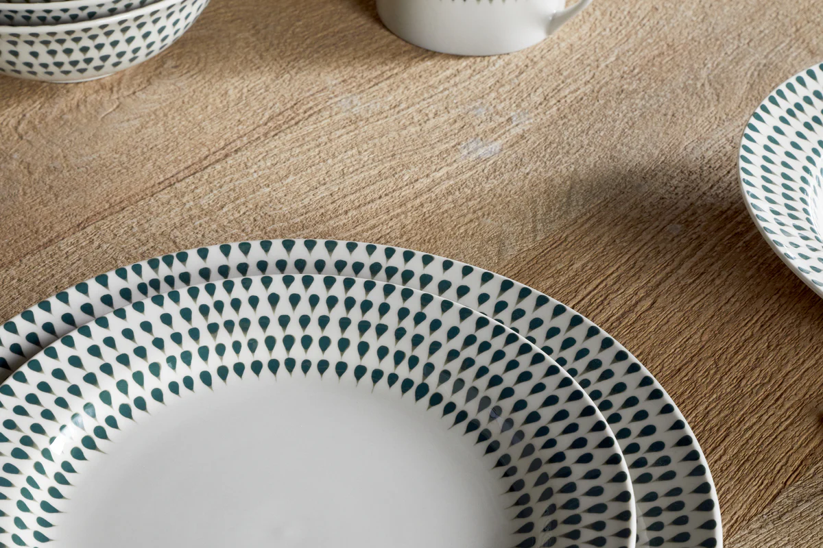Juniper Drop Side Plate - Cream & Juniper - Image 3