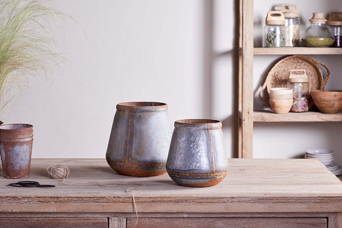 Mamba Outdoor Planter - Aged Zinc - Image 2