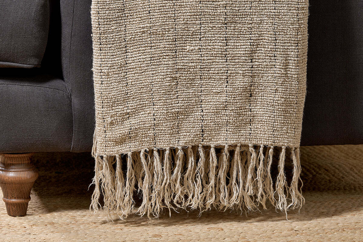 Mayla Throw - Image 3