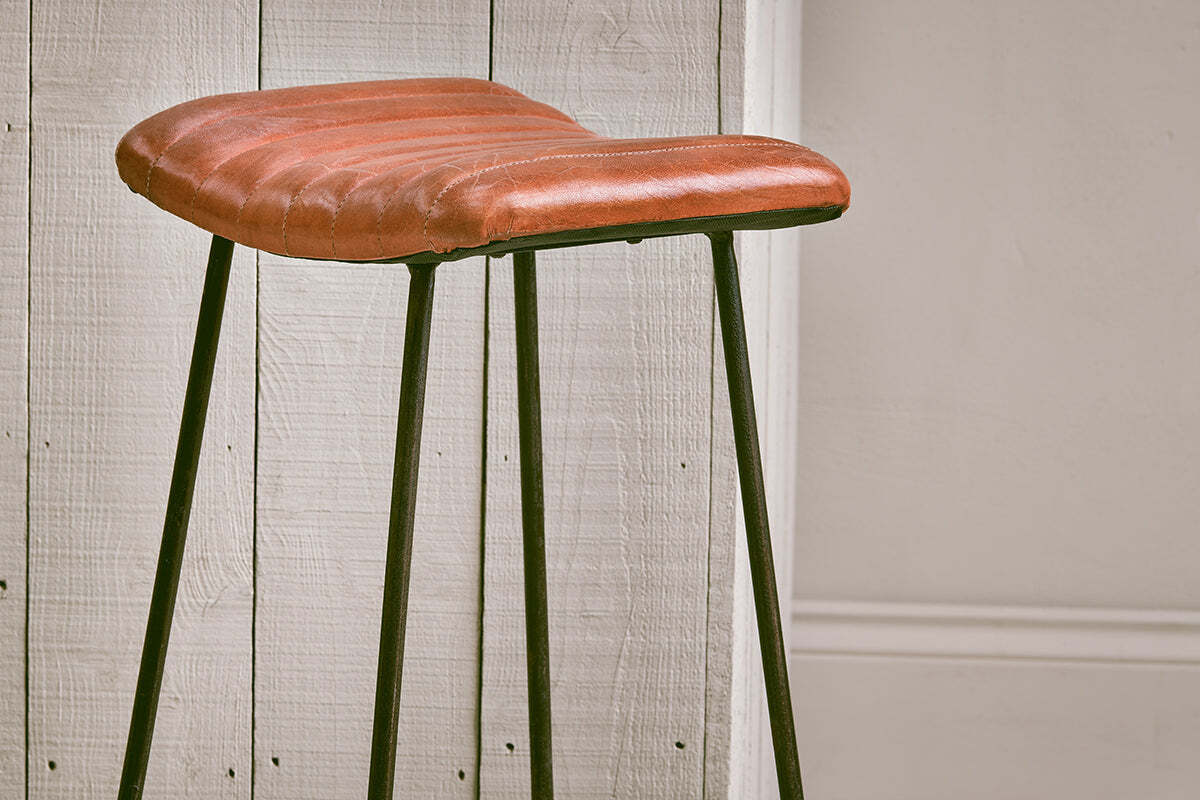 Narwana Ribbed Leather Stool - Aged Tan - Large - Image 4