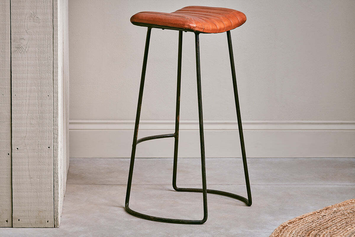 Narwana Ribbed Leather Stool - Aged Tan - Large - Image 5