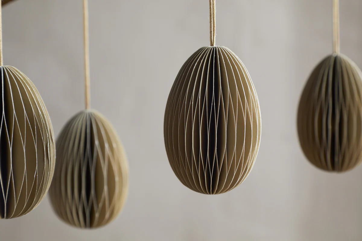 Piani Hanging Paper Decoration - Moss Green - Set of 4 - Image 2