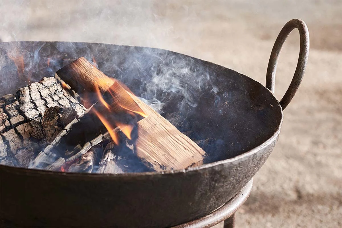Reclaimed Iron Kadai With Grill - Small - Image 2