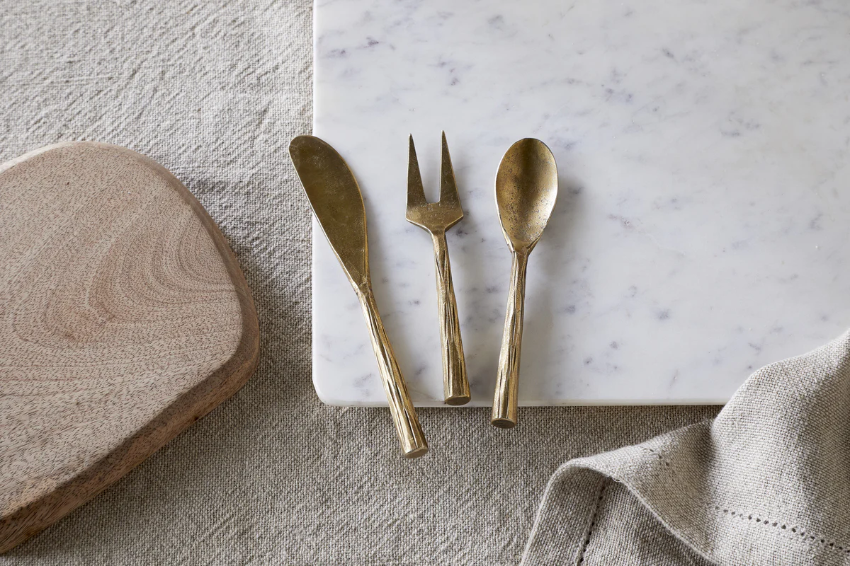 Roda Serving Set - Antique Brass (Set of 3) - Image 3