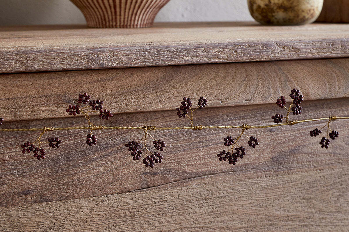 Tanu Mango Wood Beaded Garland - Brass & Ruby - Image 2