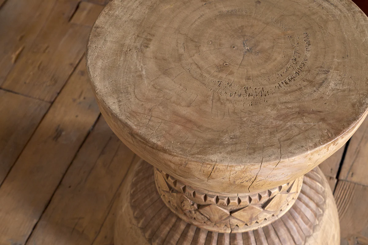 Taru Carved Side Table - Natural - Image 4